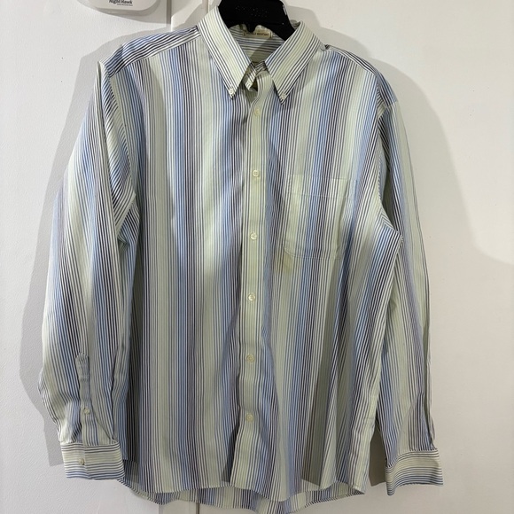 Eddie Bauer Mens Sz L Button Down Shirt Wrinkle Resistant Blue Green Striped LS - Picture 3 of 8